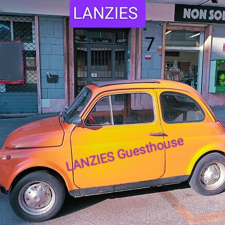 Lanzies Guesthouse โรม ภายนอก รูปภาพ